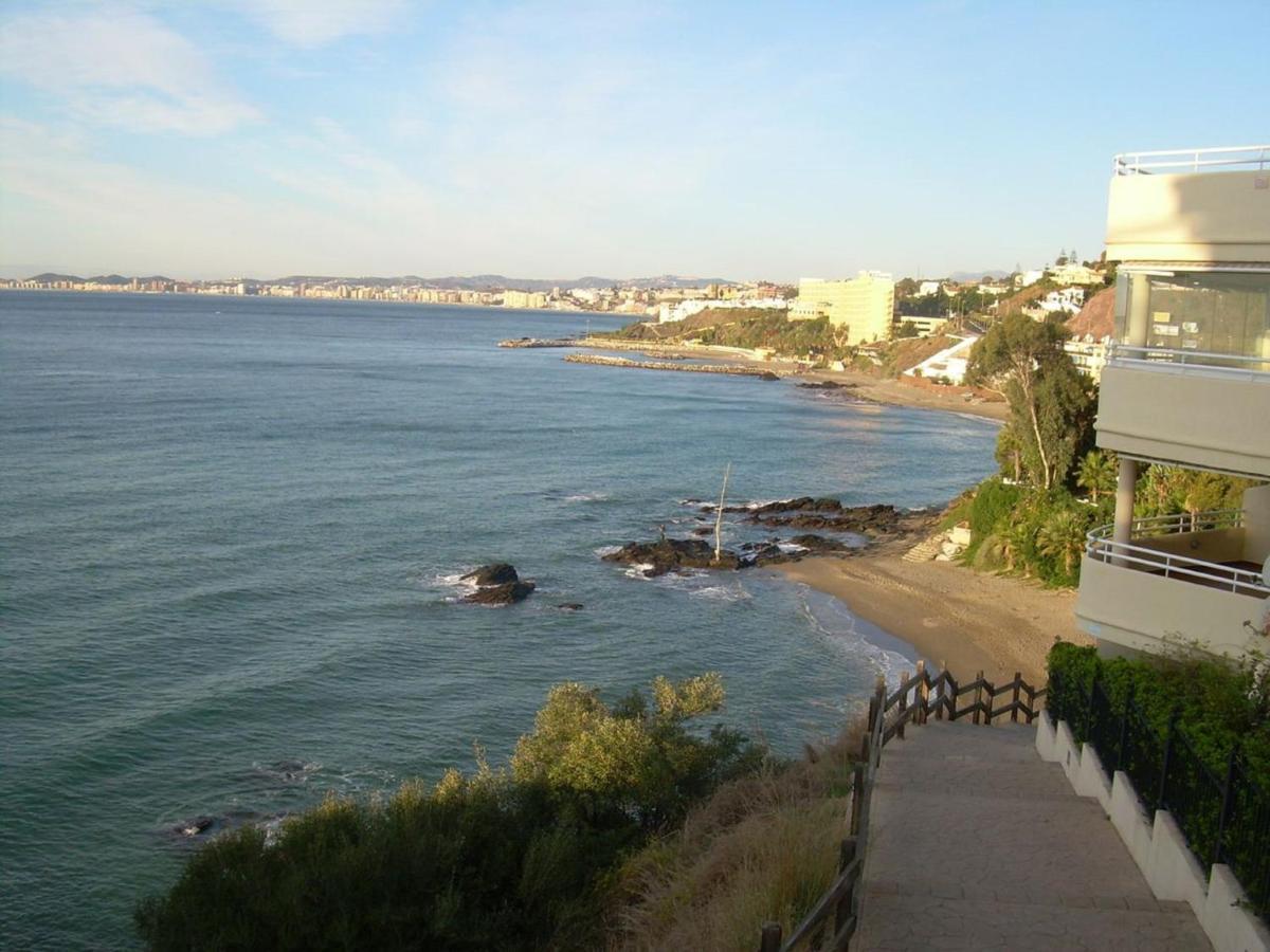 Holidays2Benalmadena Torrequebrada Sea View Front Beach With Pool Parking & Terraces Exteriör bild