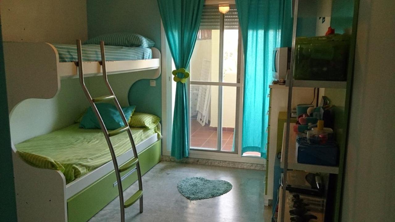 Holidays2Benalmadena Torrequebrada Sea View Front Beach With Pool Parking & Terraces Exteriör bild