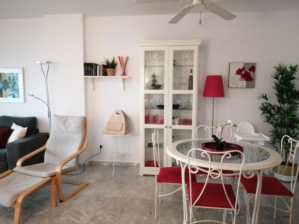 Holidays2Benalmadena Torrequebrada Sea View Front Beach With Pool Parking & Terraces Exteriör bild